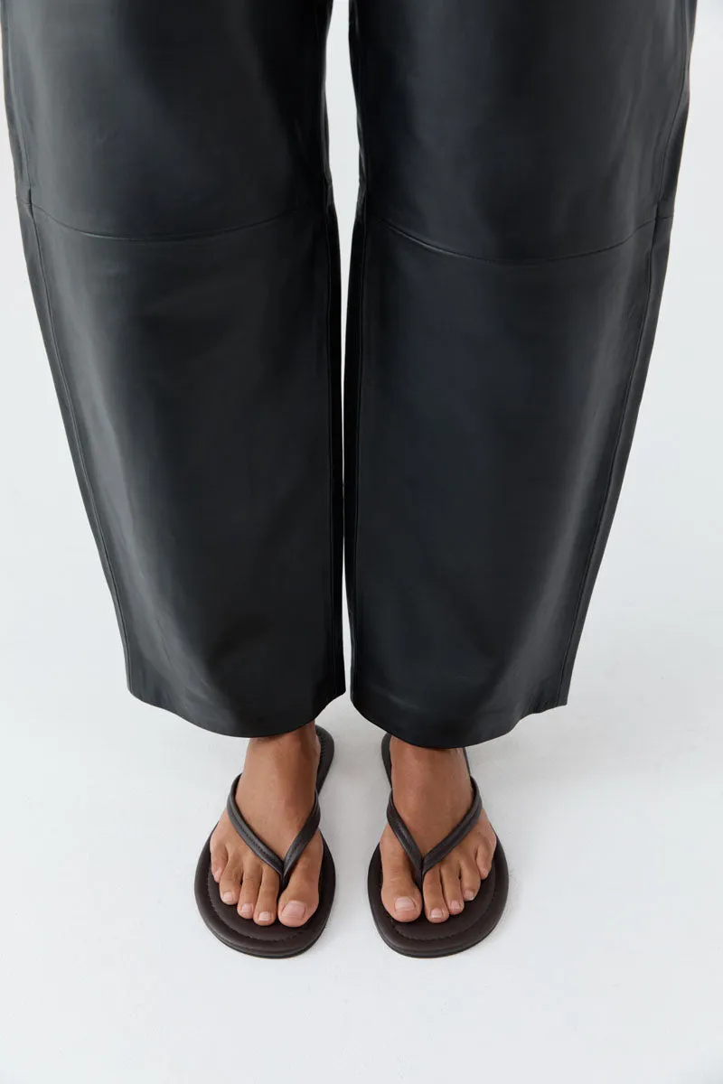 St Agni | Thong Detail Slide - Coffee sold by Sisters & Co product image thumbnail 2