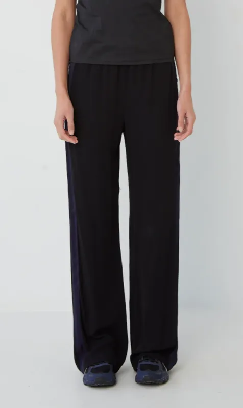 Zambesi | Sidetracks - Obsidian sold by Sister & Co