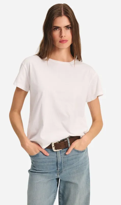 Velvet | Tia 07 - White sold by Sisters & Co