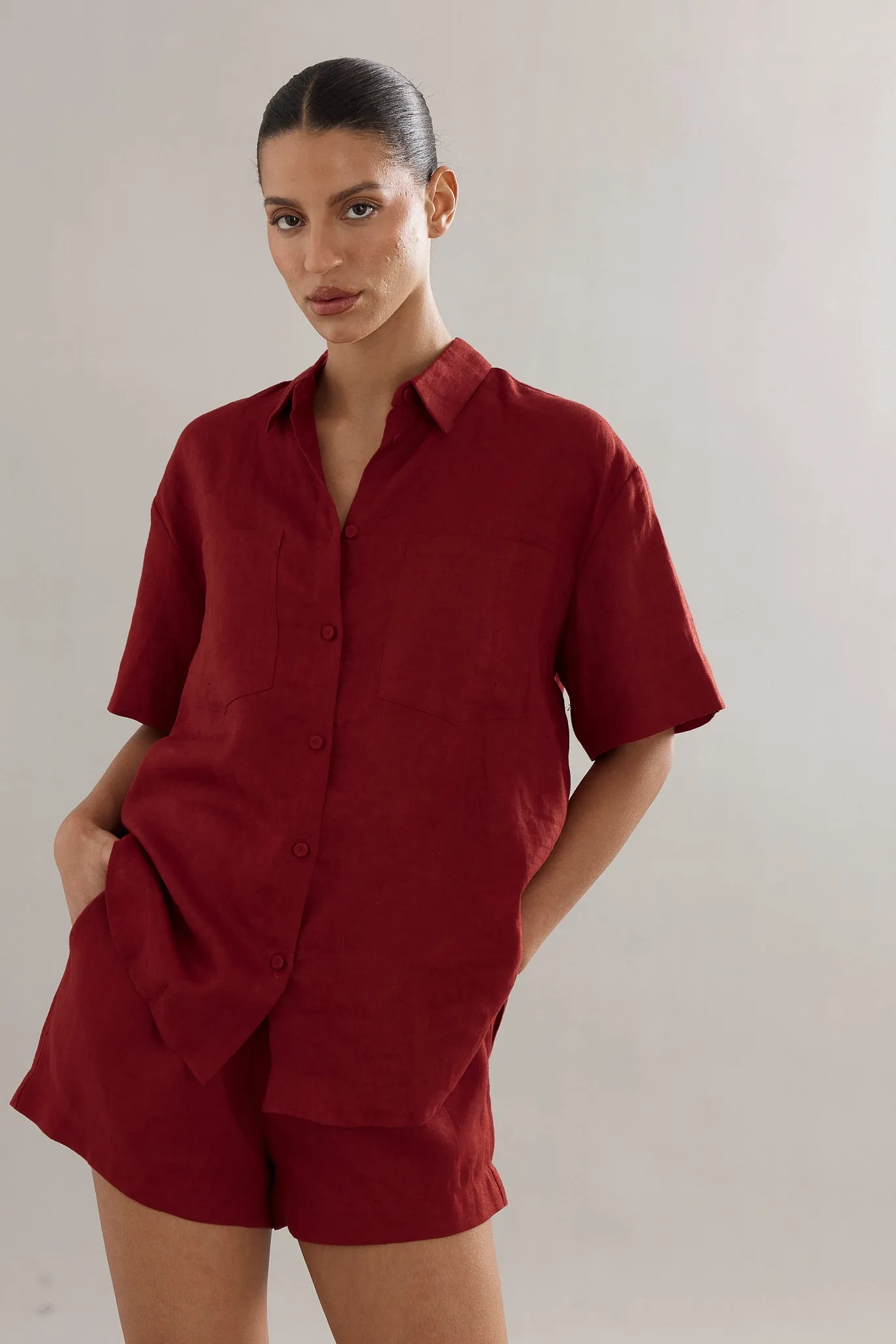 Caitlin Crisp | Crisp Shirt - Maroon Linen sold by Sisters & Co product image thumbnail 2