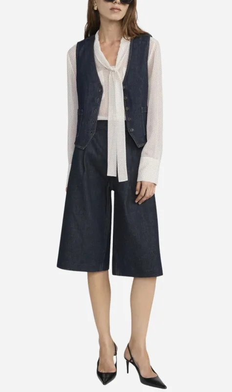 Frame Denim | The Tailored Short - Rinse sold by Sisters & Co