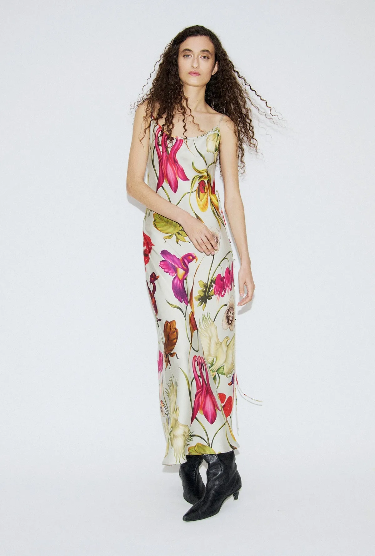 Silk Laundry | 1996 Dress - Wonderland sold by Sisters & Co product image thumbnail 4