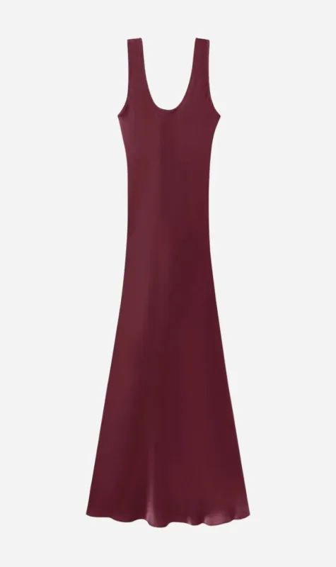 Silk Laundry | Scoop Neck Dress - Deadleaf made by Silk Laundry