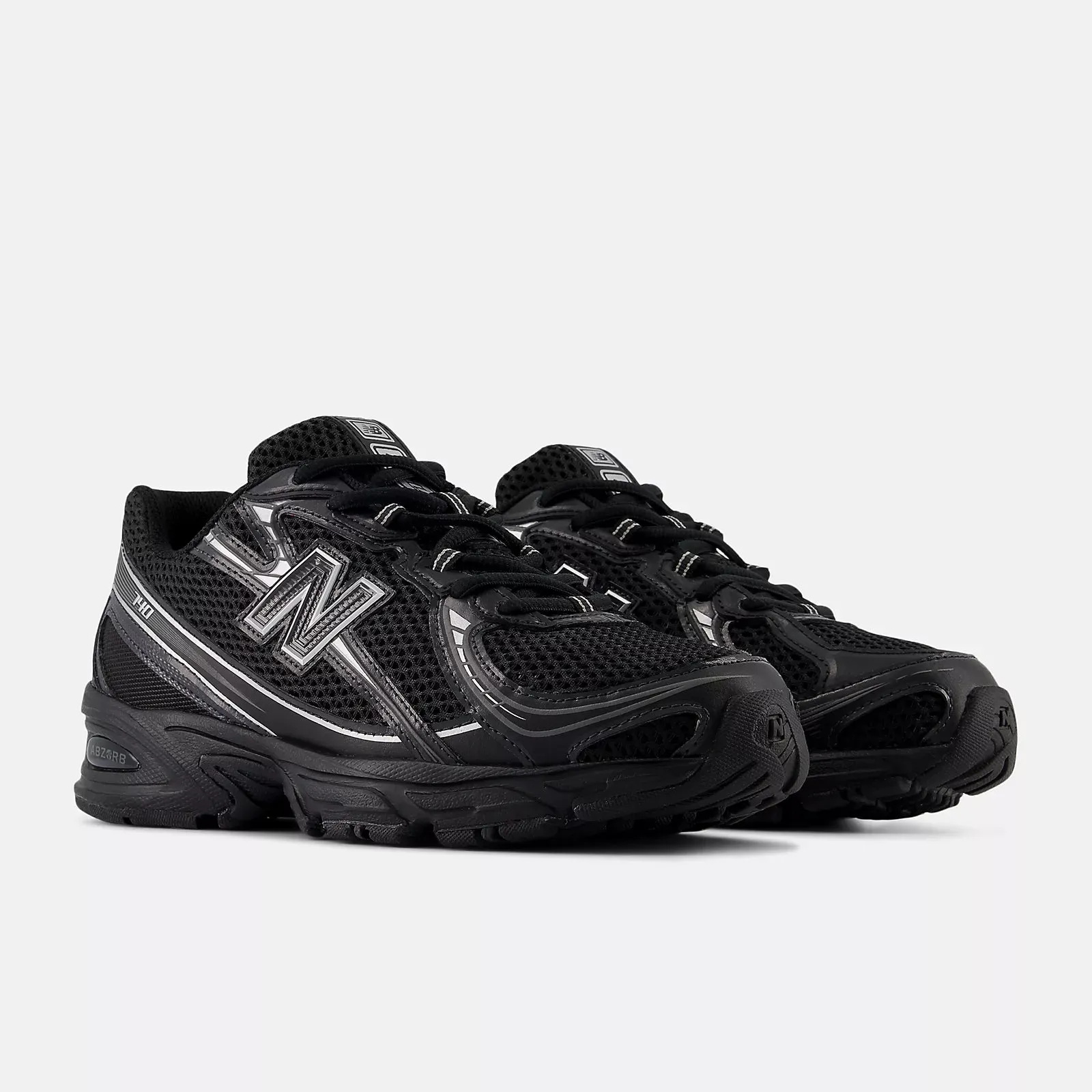 New Balance | U740BM2 sold by Sisters & Co product image thumbnail 2