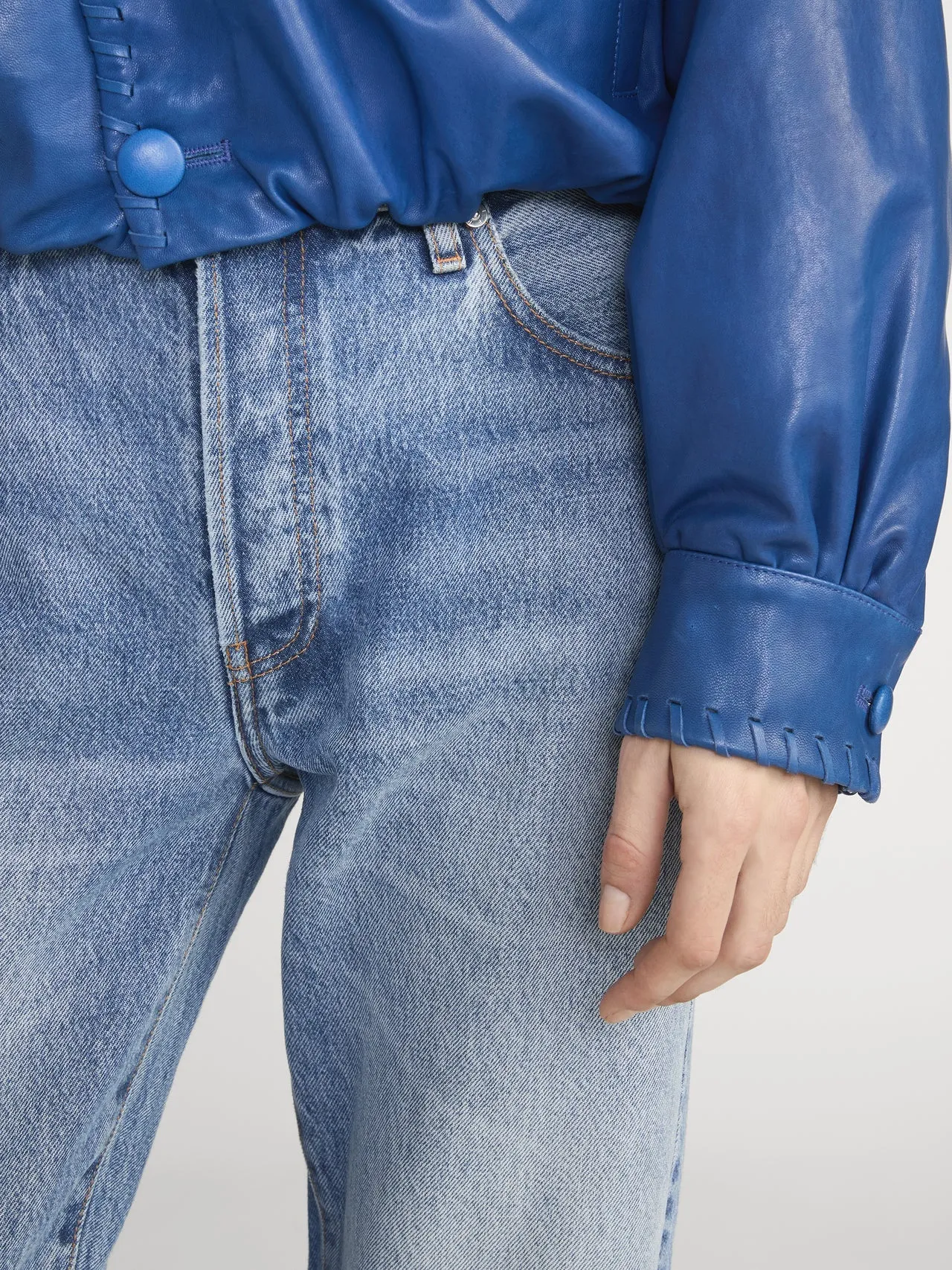 Frame Denim | The Essential - Rapture sold by Sisters & Co product image thumbnail 5