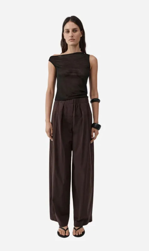 St Agni | Relaxed Pleat Pants - Bark made by St. Agni