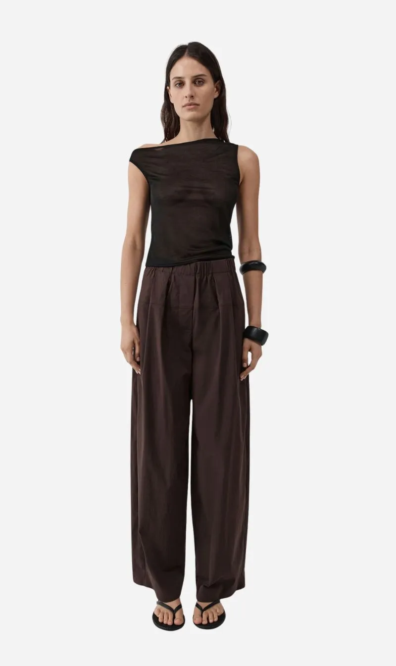 St Agni | Relaxed Pleat Pants - Bark sold by Sisters & Co