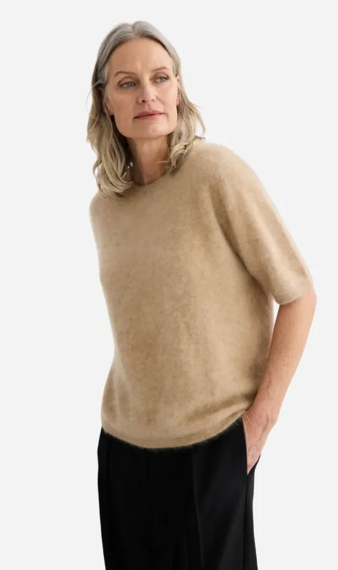 Laing | Brushed Cashmere T.Shirt - Soft Beige made by Sisters & Co
