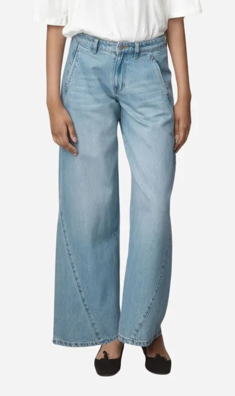 Marle | Panel Jean - Classic Wash made by Marle