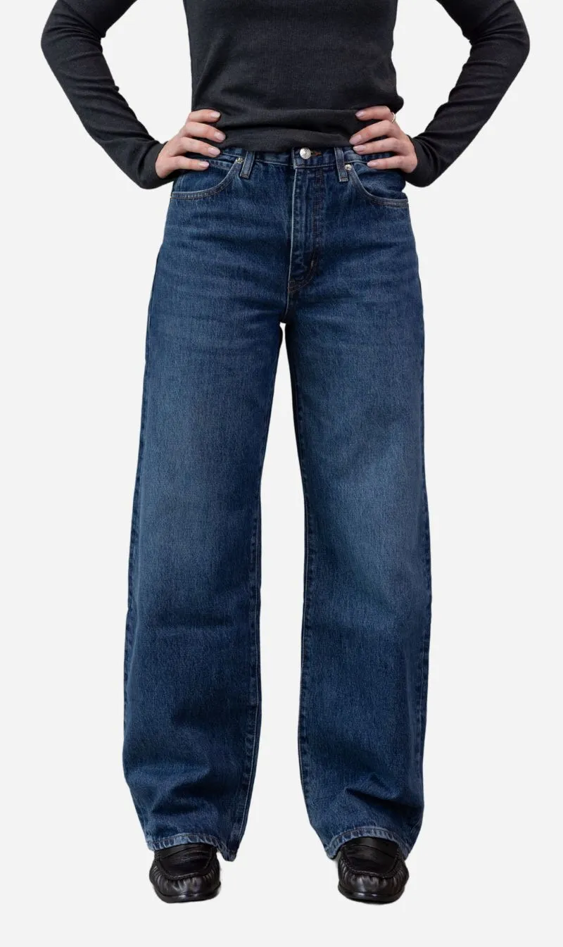 Frame Denim | The Bow (Clean) - Acumen sold by Sisters & Co