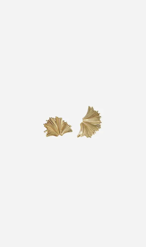 Meadowlark | Vita Stud Earrings Medium - Gold Plated made by MEADOWLARK
