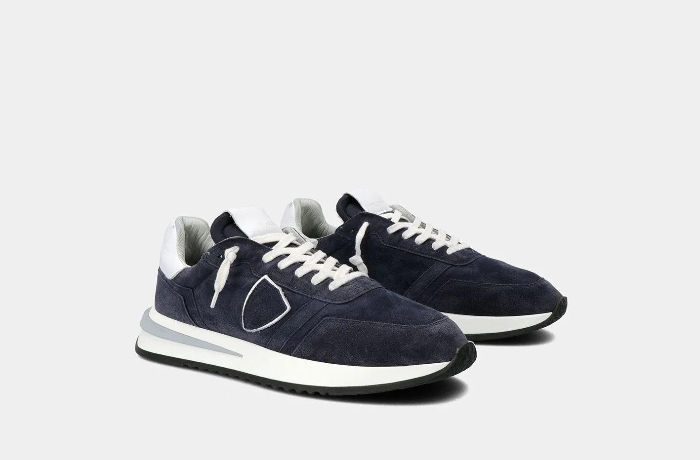 Philippe Model | Tropez 2.1 Man - Daim Lave Bleu sold by Sister & Co product image thumbnail 2