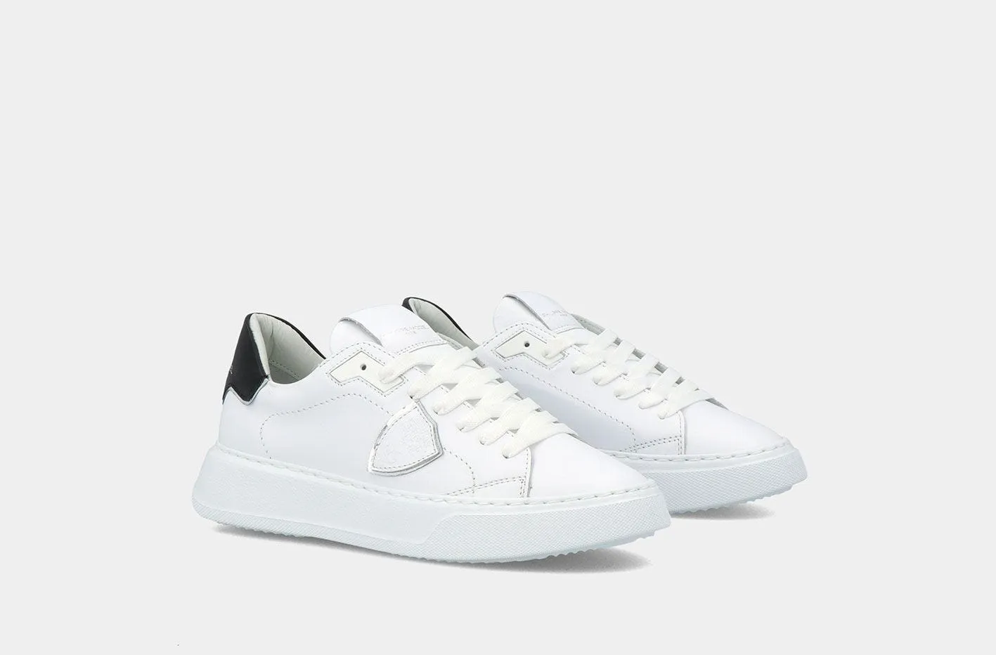 Philippe Model | Temple Veau - Blanc Noir sold by Sisters & Co product image thumbnail 2