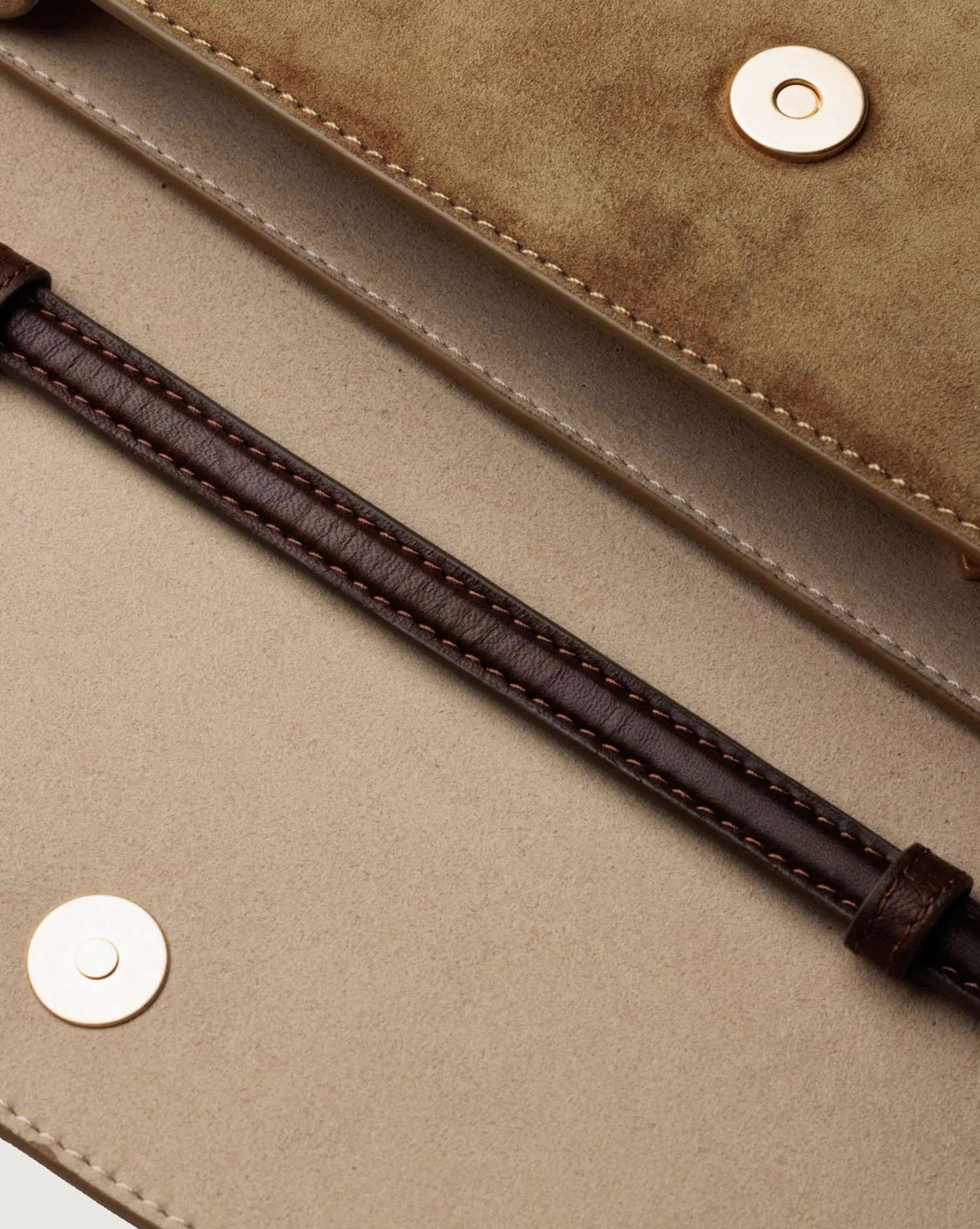 Yu Mei | Keriana Clutch - Brun Suede sold by Sister & Co product image thumbnail 3