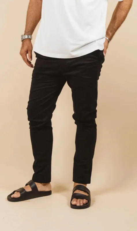Kore Studios | Riley Slim Chino - Night made by Sisters & Co