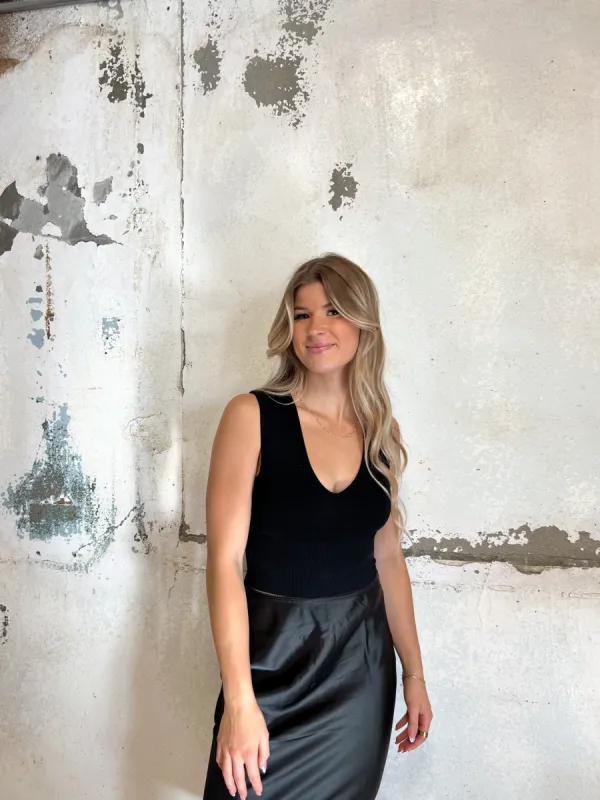 Bamboo Deep V Rib Top | Black sold by Bella Chic