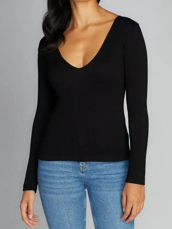 Seamless Rib Deep V-Neck Top | Black sold by Bella Chic