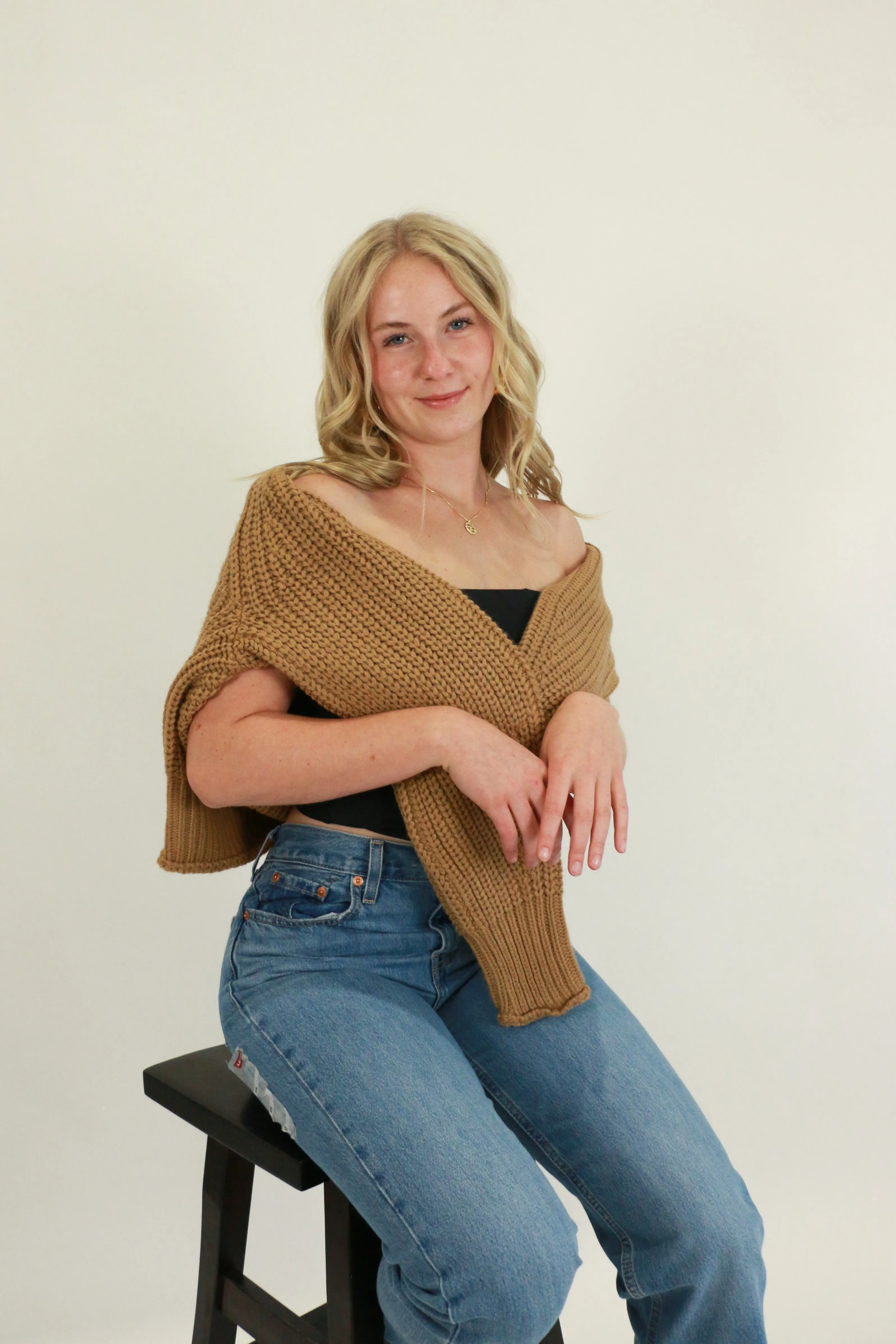 Hifza Long Raglan Sleeve Crew Neck | Camel sold by Bella Chic product image thumbnail 5