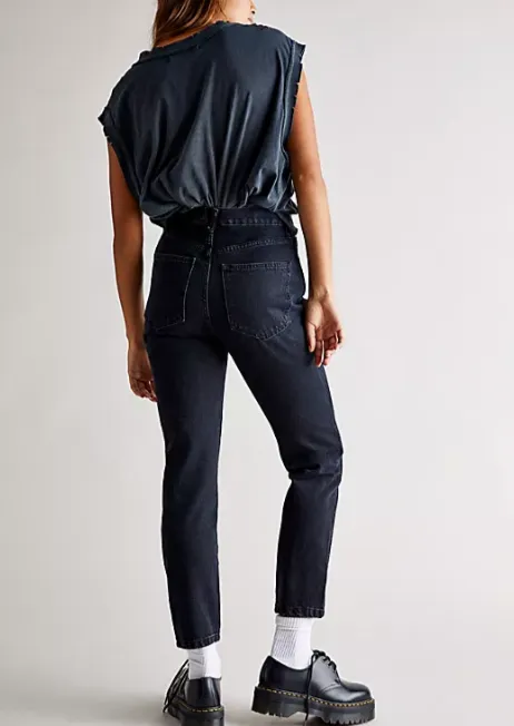 Free People Stovepipe Jeans | Black sold by Bella Chic product image thumbnail 2