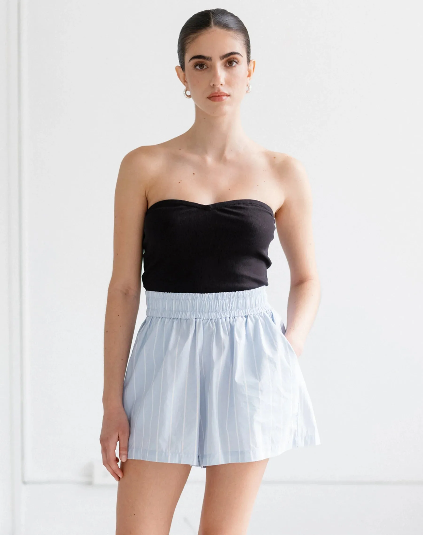 Ribbed Tube Top | Black sold by Bella Chic product image thumbnail 5