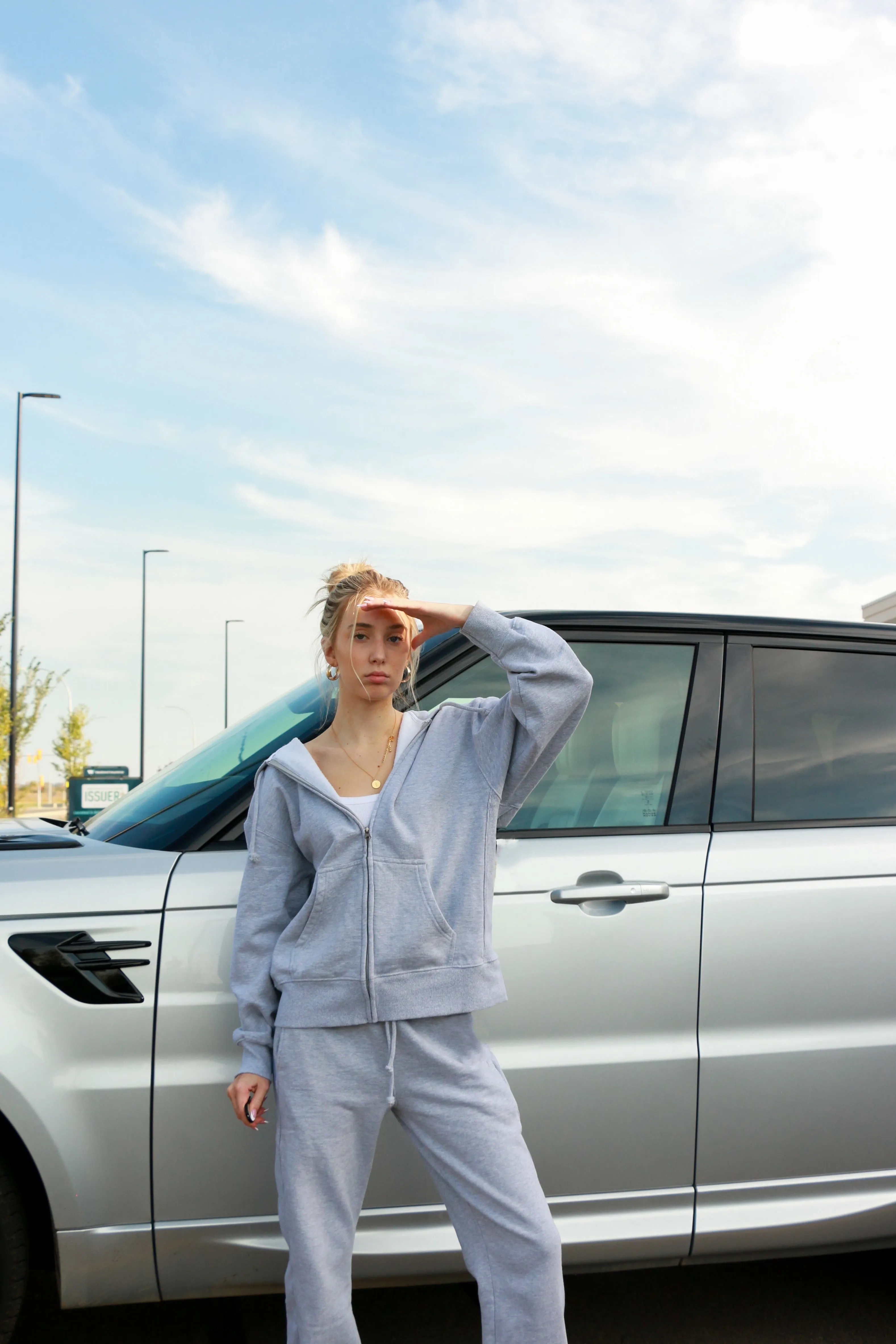 Hollie Boyfriend Zip Up | Heather Grey sold by Bella Chic product image thumbnail 2