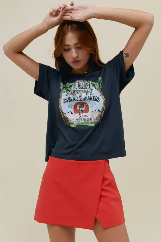 Tom Petty Rock N' Roll Caravan Solo Tee | Vintage Black made by Bella Chic