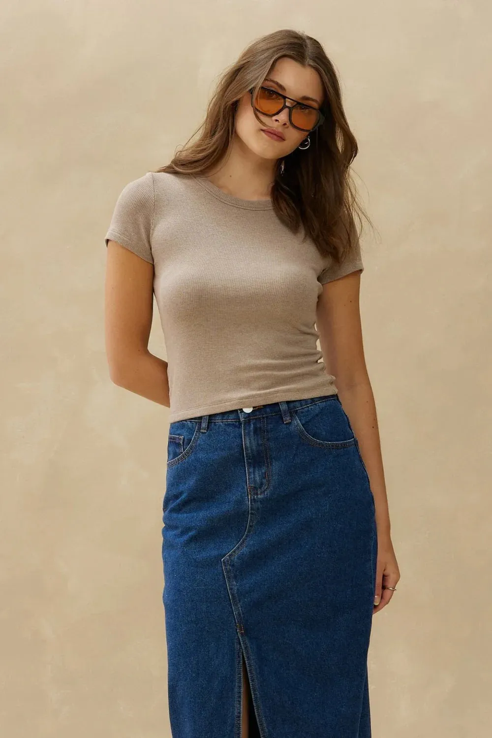 Plush Rib Tee | Melange Almond sold by Bella Chic