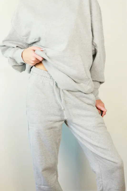 Pattie Fleece Jogger | Heather Grey sold by Bella Chic