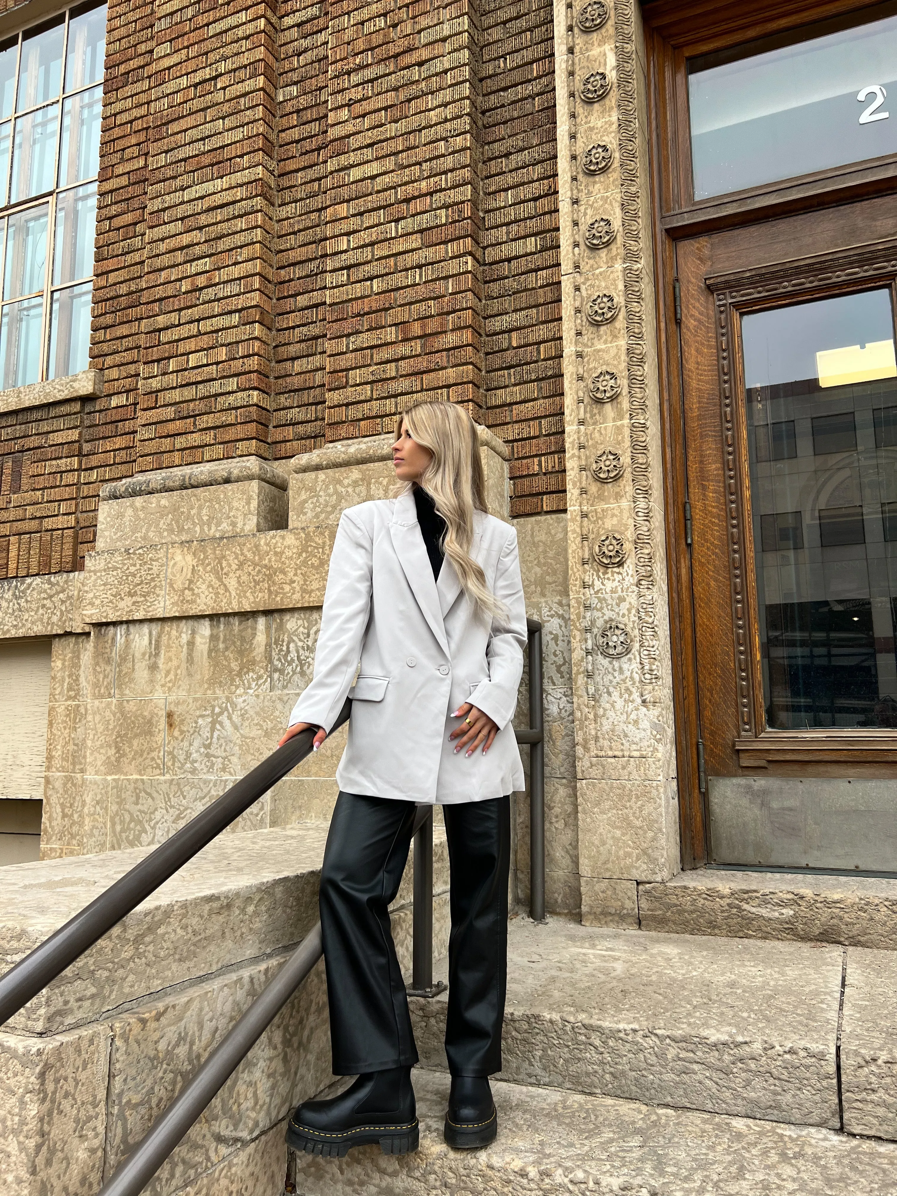 Effortless Blazer | Light Grey sold by Bella Chic product image thumbnail 2