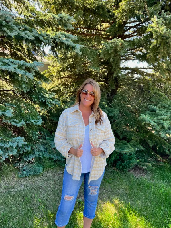 Lesley Houndstooth Shacket  | Beige sold by Bella Chic