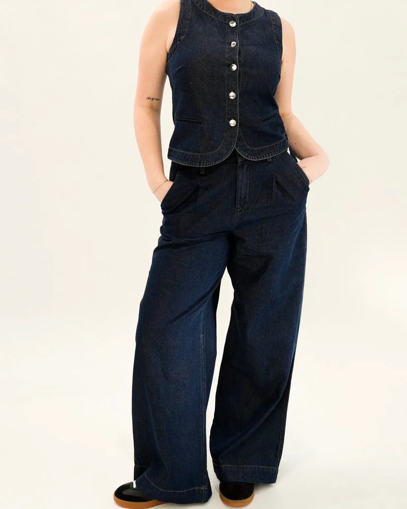 Light Weight Denim Pant sold by Bella Chic