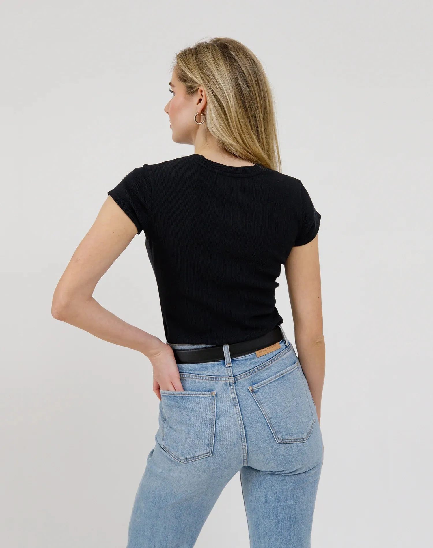 The Ribbed Fitted Tee sold by Bella Chic product image thumbnail 4