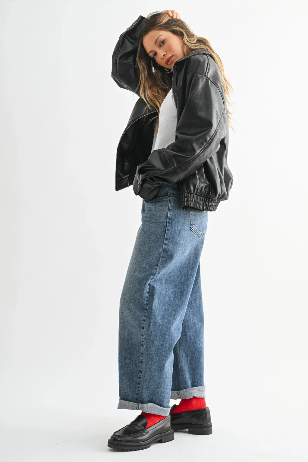 Slim Stretch Barrel Cuff Jean sold by Bella Chic product image thumbnail 3