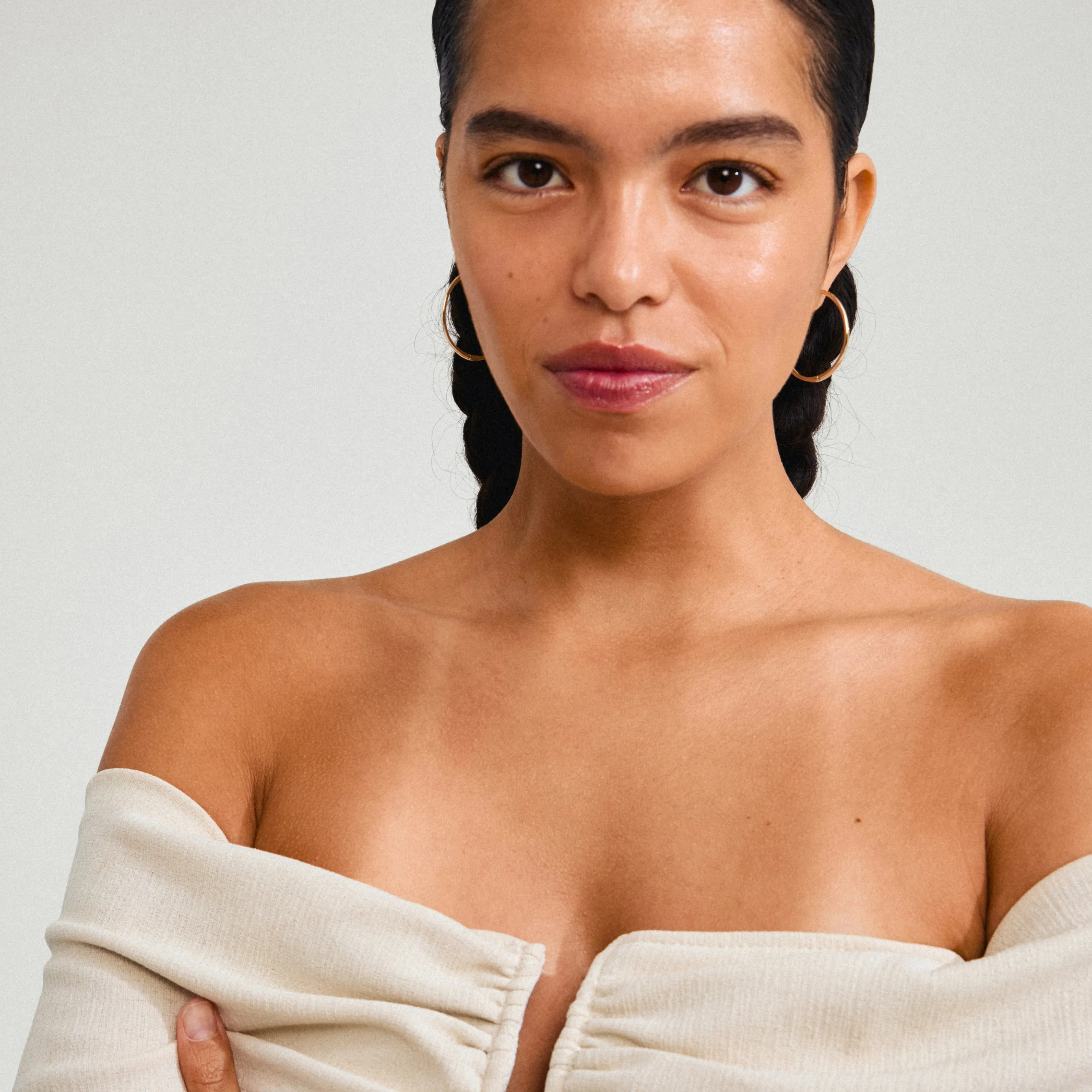 Artemis Earrings sold by Bella Chic product image thumbnail 3