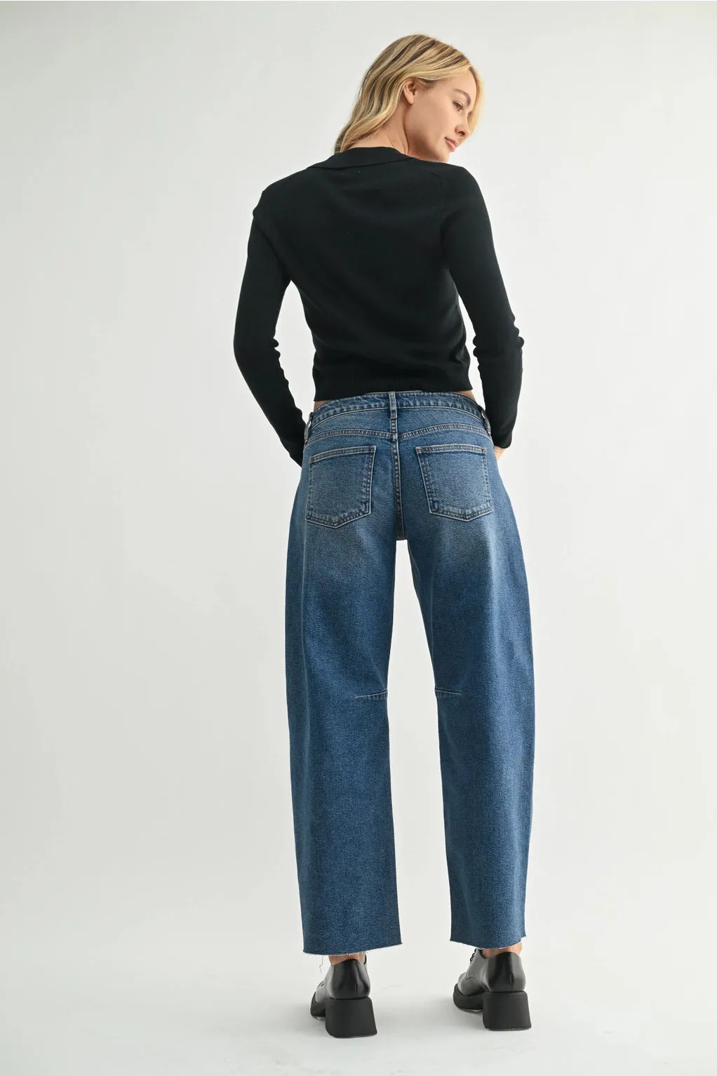 Mid Rise Barrel Jean sold by Bella Chic product image thumbnail 4