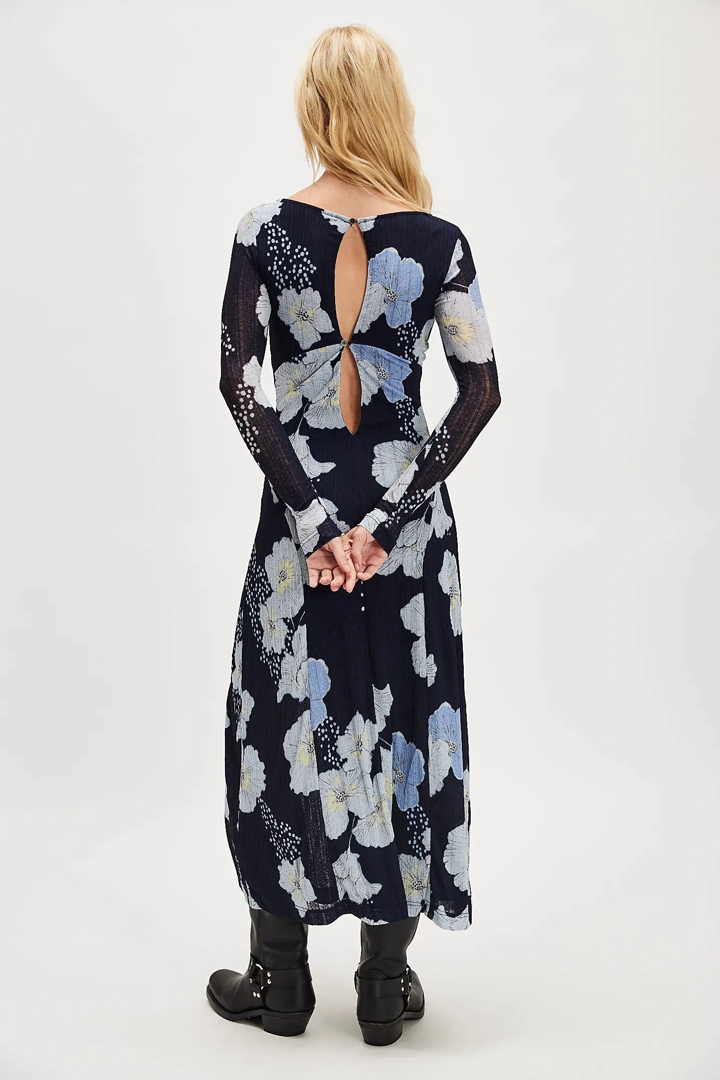 Calla Midi Dress sold by Bella Chic product image thumbnail 2