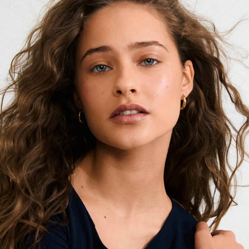 Harrison Recycled Wavy Hoop Earrings | Gold sold by Bella Chic