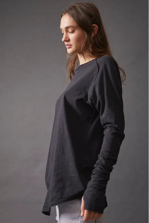 Arden Tee sold by Bella Chic product image thumbnail 2