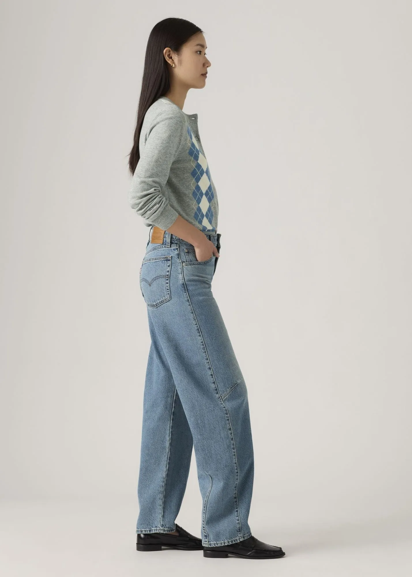 Baggy Dad Barrel Jeans sold by Bella Chic product image thumbnail 2