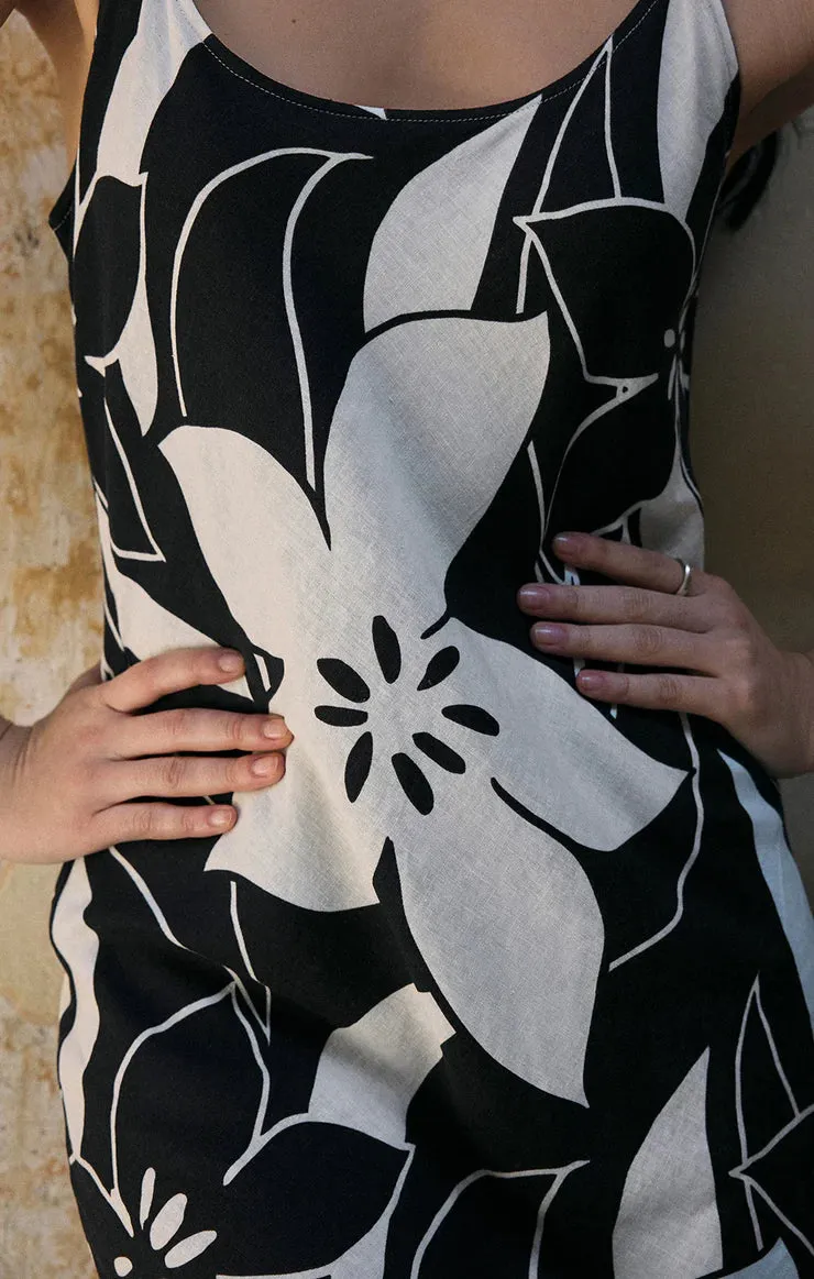 Cecily Madero Maxi Dress sold by Bella Chic product image thumbnail 5