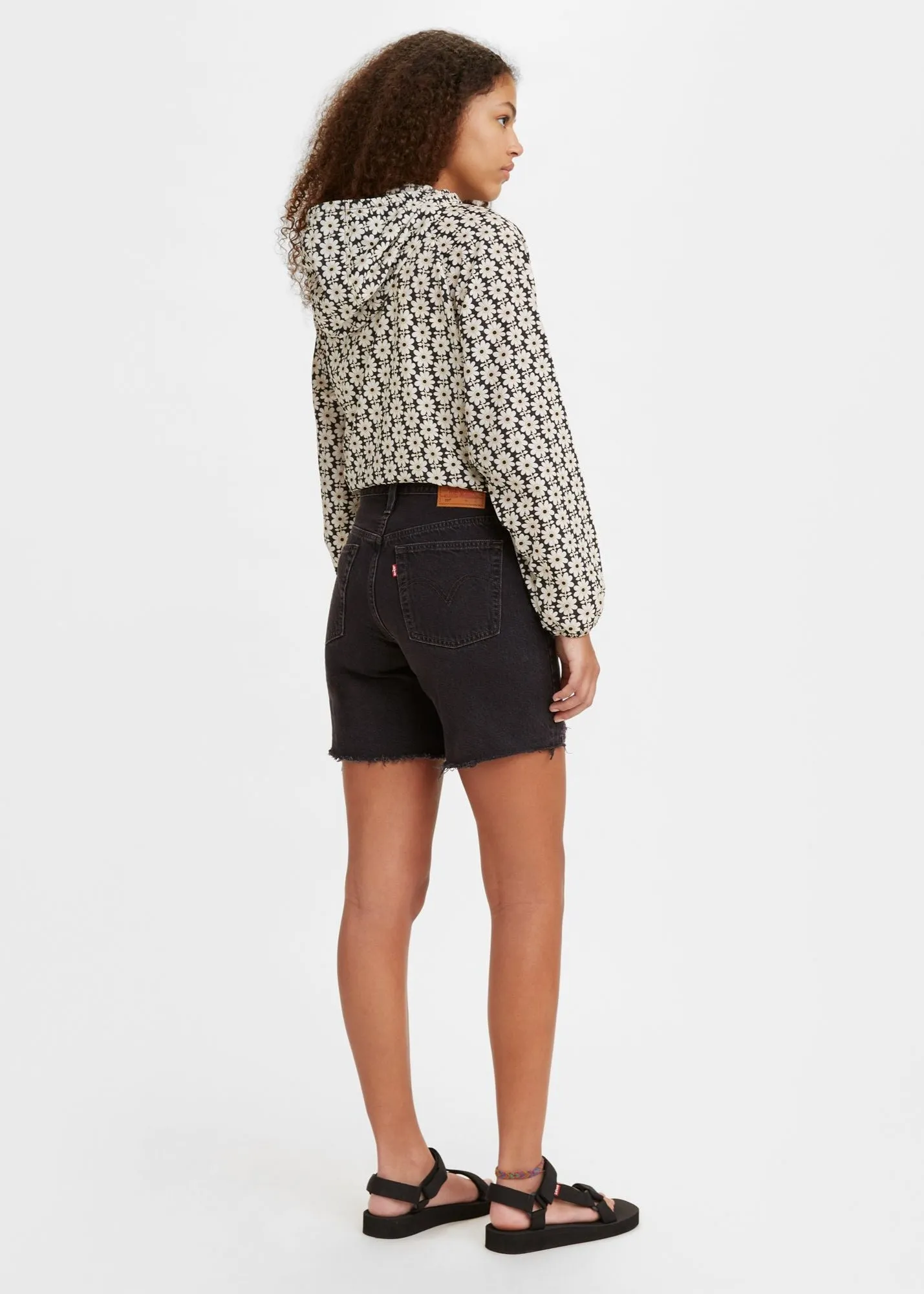 501 Mid Thigh Short sold by Bella Chic product image thumbnail 5
