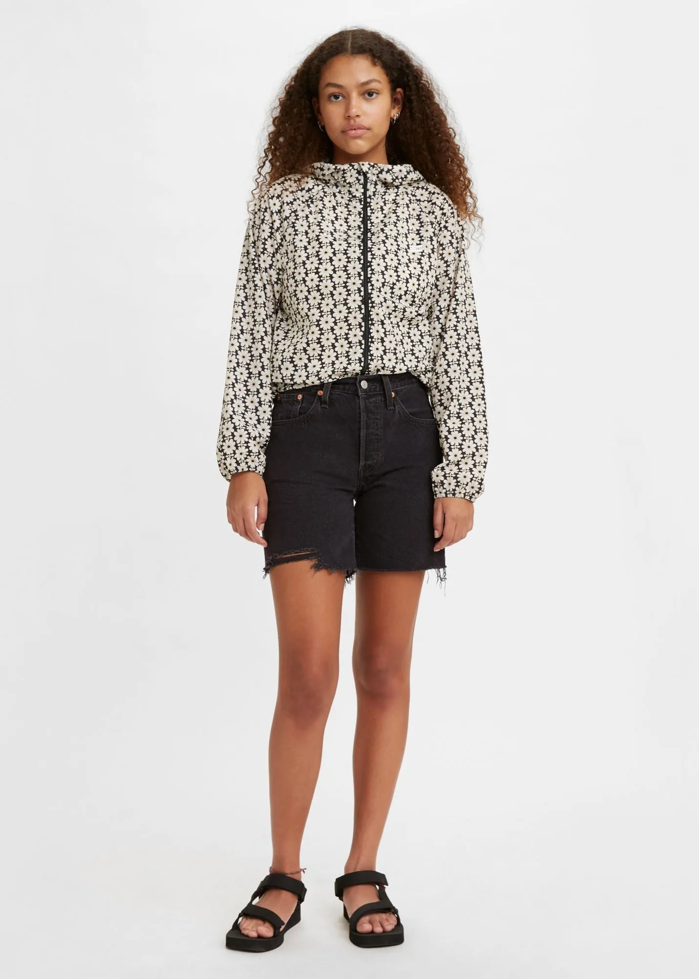 501 Mid Thigh Short sold by Bella Chic product image thumbnail 4