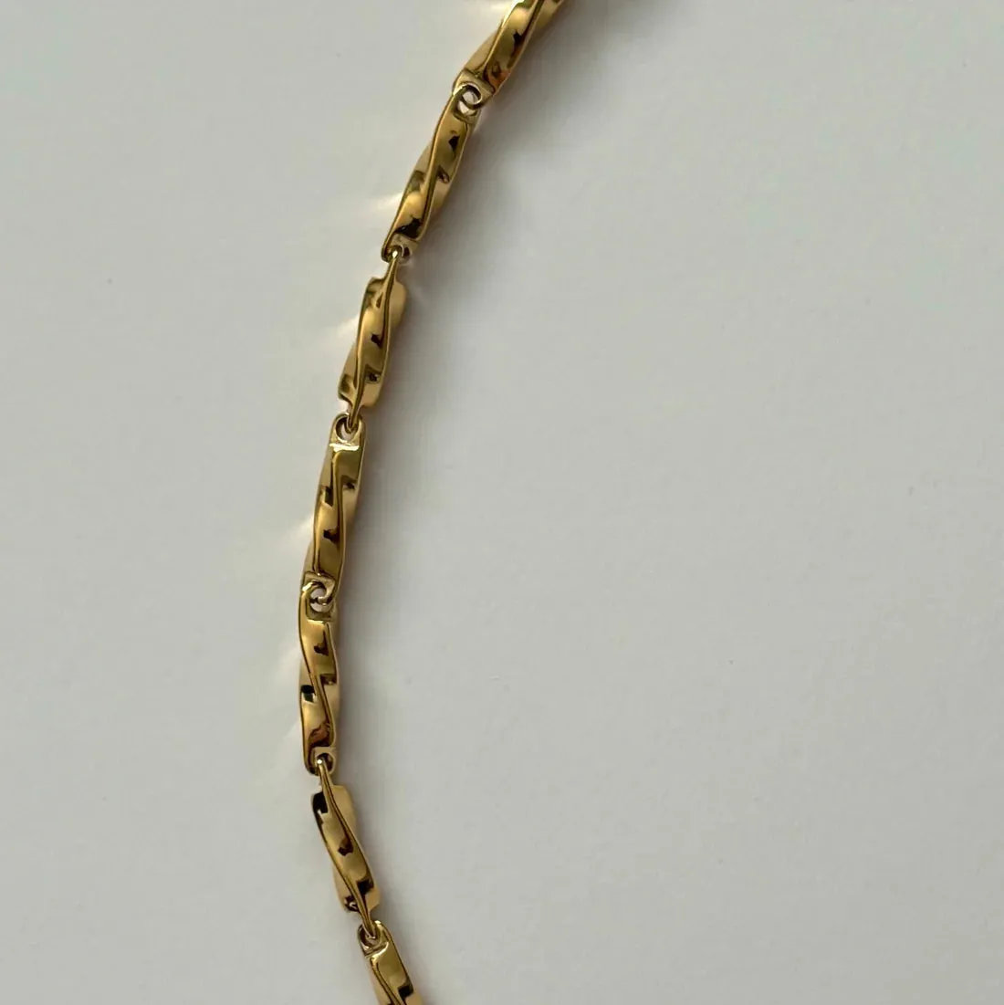 Nadia Chain Necklace | Gold sold by Bella Chic product image thumbnail 3