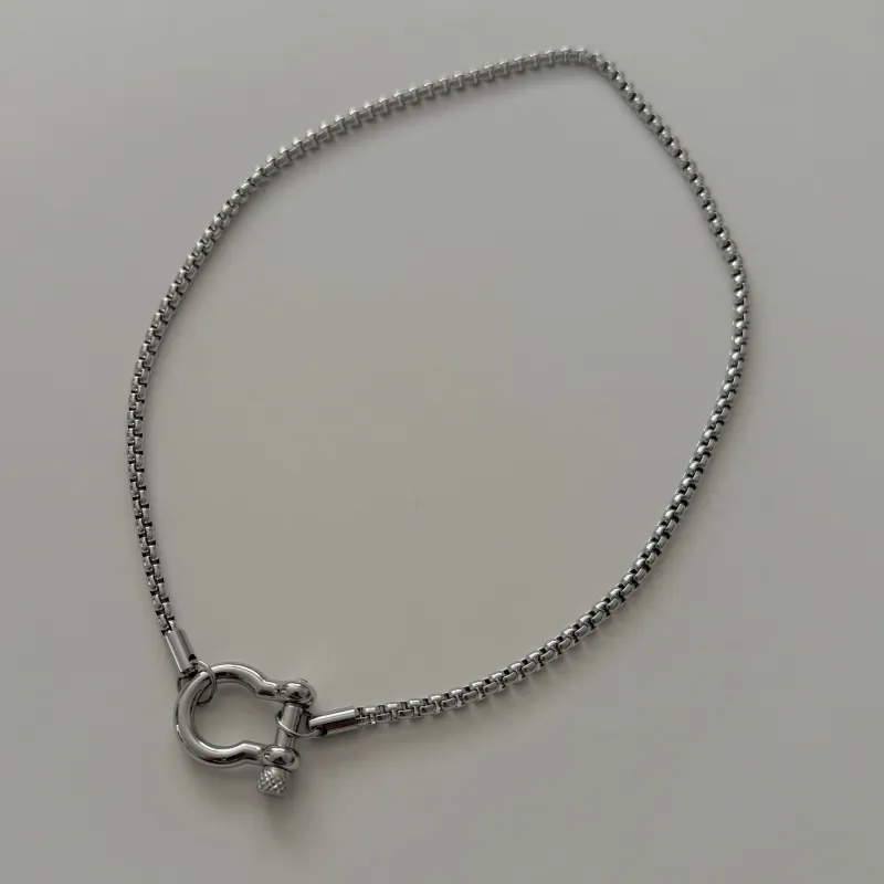 Horseshoe Carabiner Necklace | Silver sold by Bella Chic