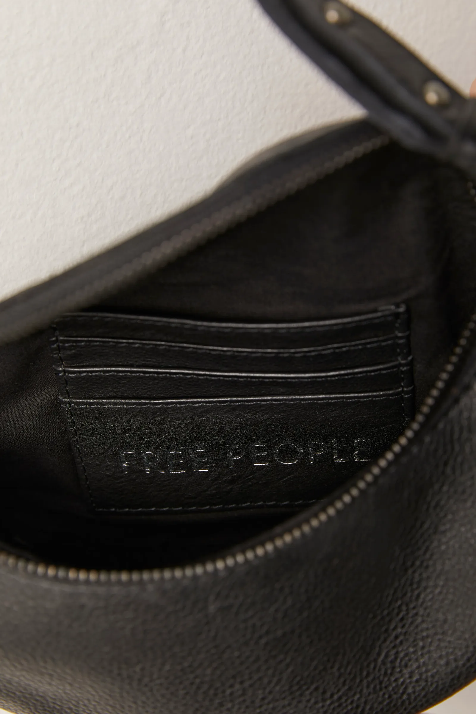Palmer Crossbody sold by Bella Chic product image thumbnail 4