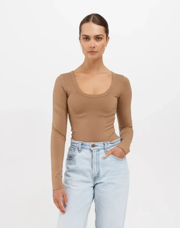 Long Sleeve Scoop Neck | Fawn sold by Bella Chic