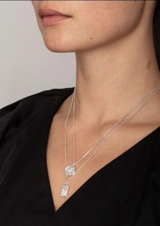 Valkyria Necklace 2-in-1 sold by Bella Chic product image thumbnail 3