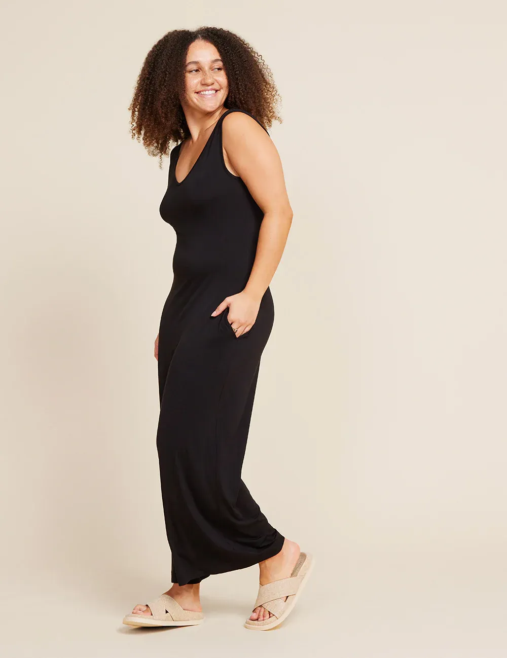 Long Jumpsuit | Black sold by Bella Chic product image thumbnail 5