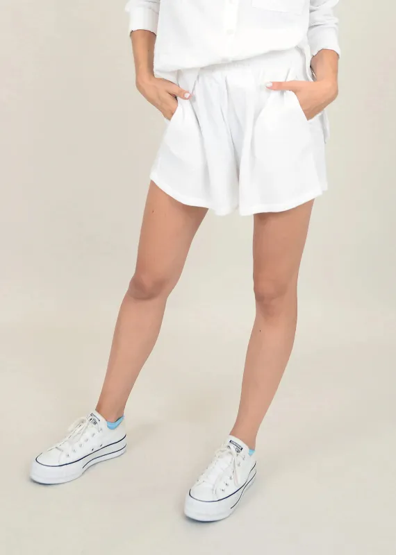Elowen Bubble Gauze Shorts | White sold by Bella Chic