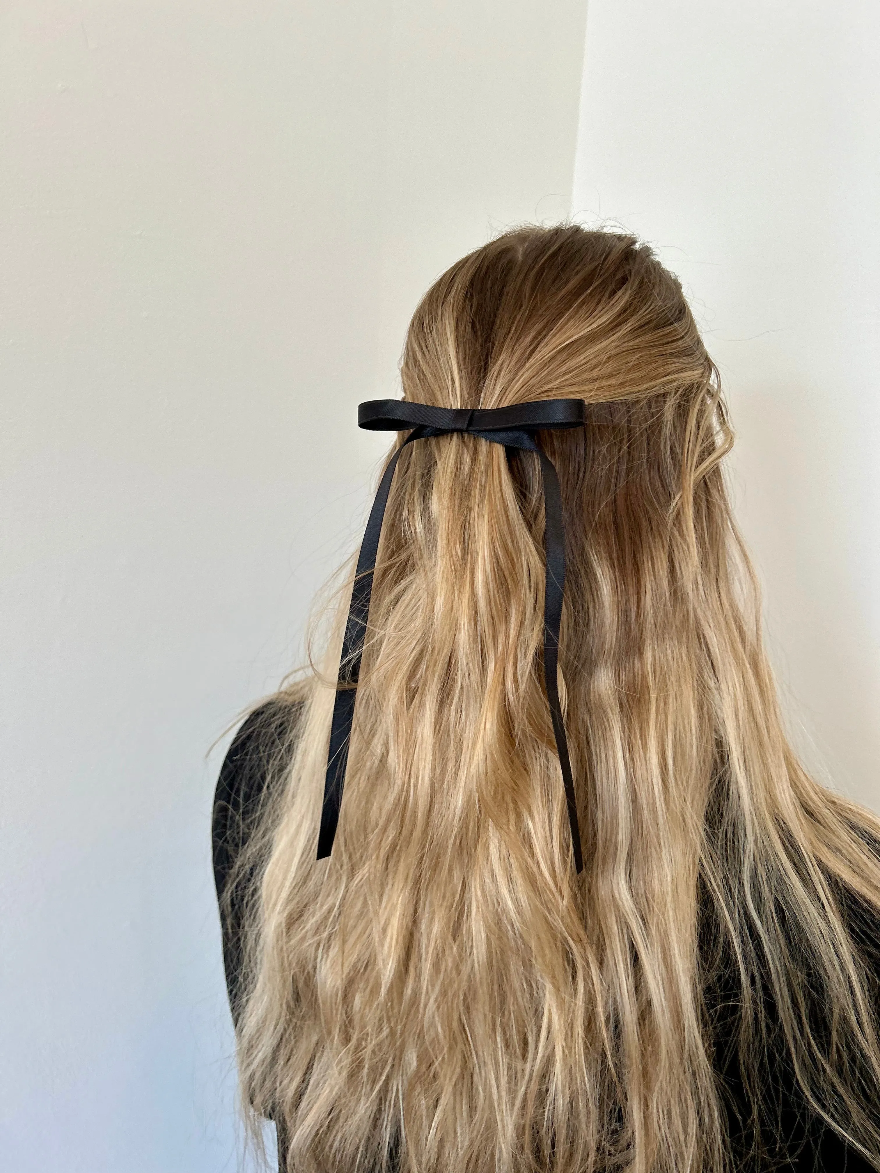 Hair Bow Clips | Large Skinny sold by Bella Chic product image thumbnail 3
